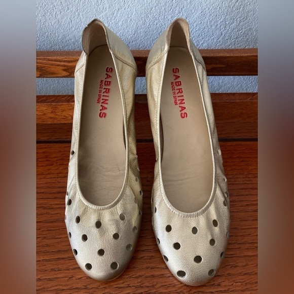 Sabrinas Flats Size 41 Gold metallic US Size 9-9.5 - Picture 3 of 8